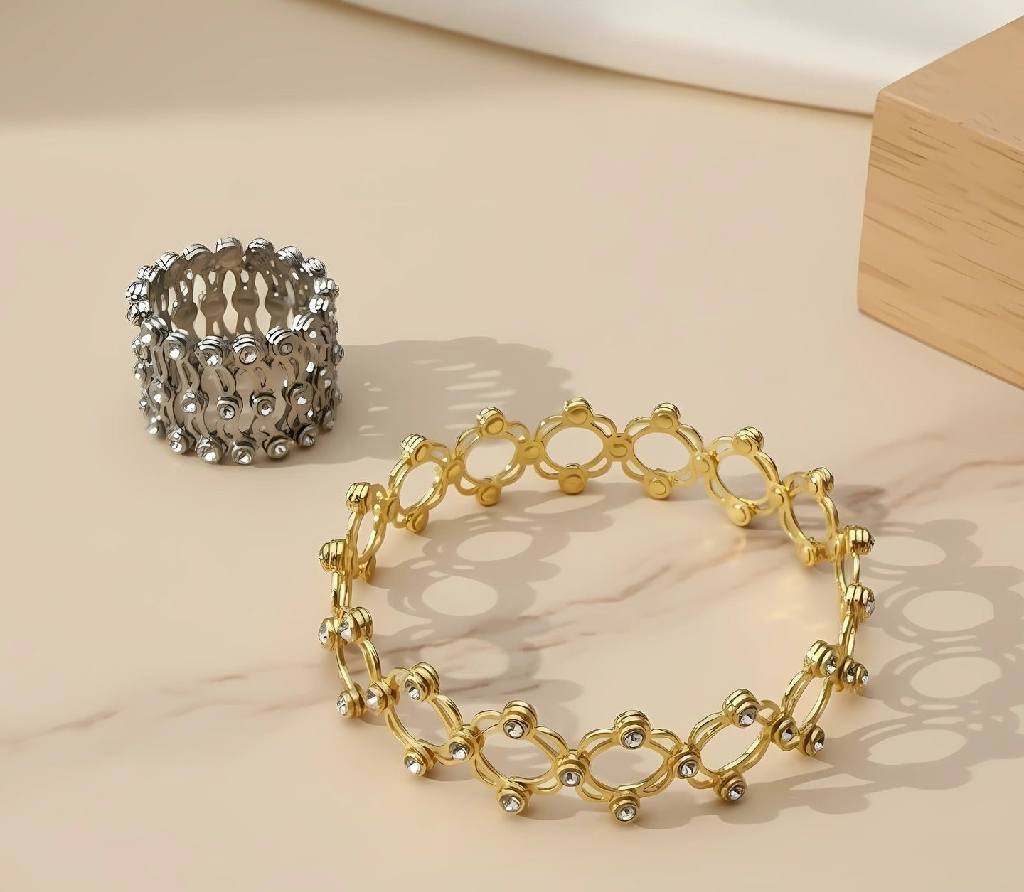 ADJUSTABLE RING BRACELET