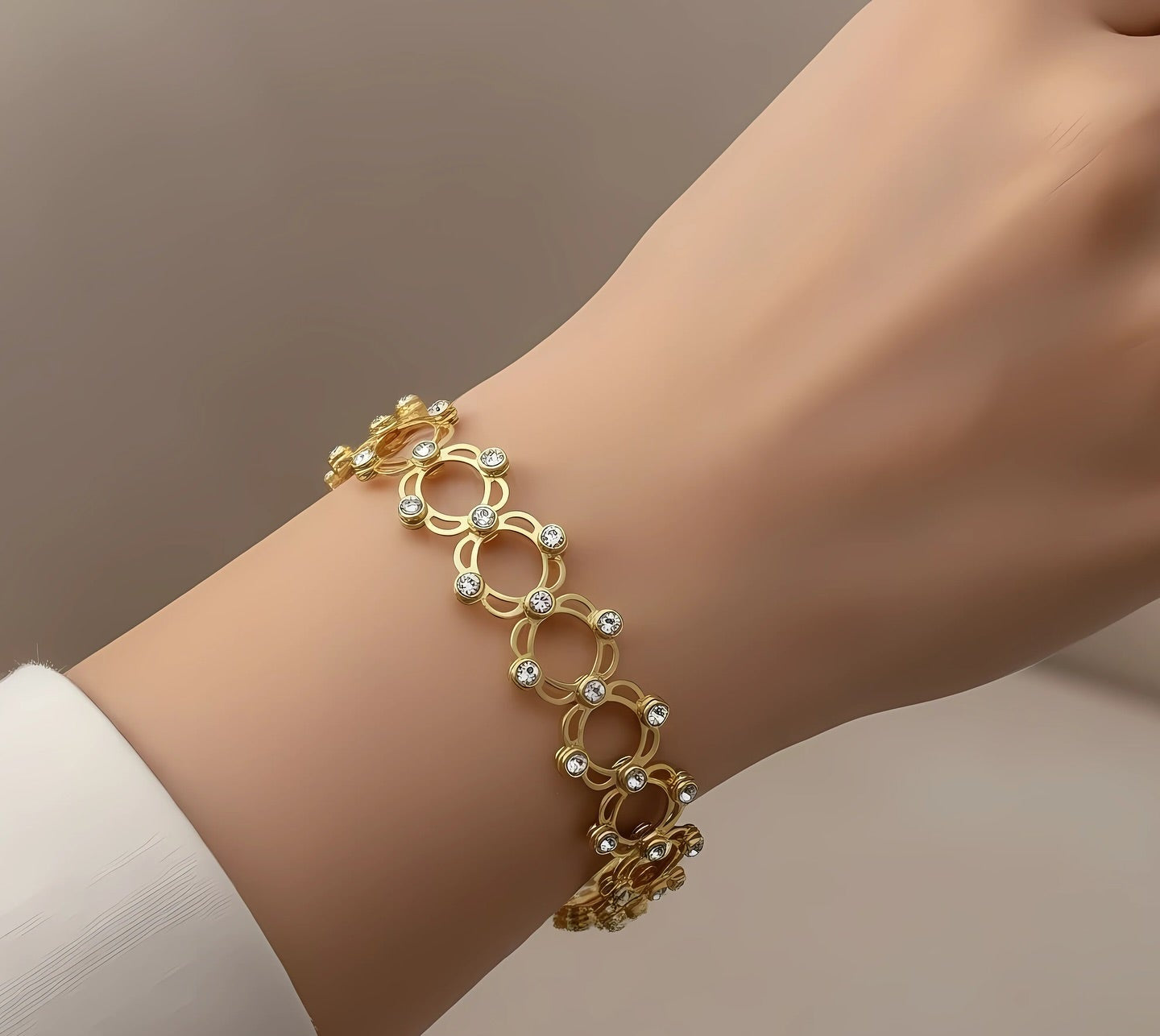 ADJUSTABLE RING BRACELET